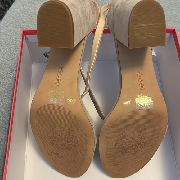 Vince Camuto Suede Heel - Picture 11 of 16